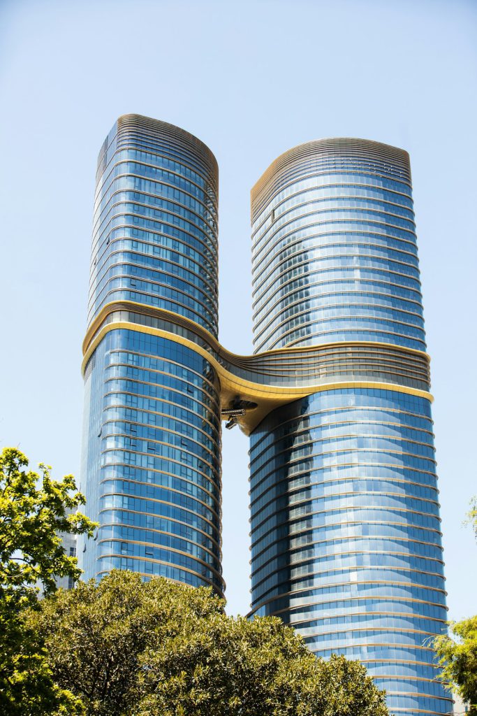 מאיר דוידי מציג: ויצמן 52 תל אביב